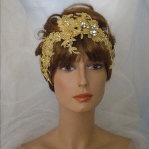 Vintage Lace Head Piece